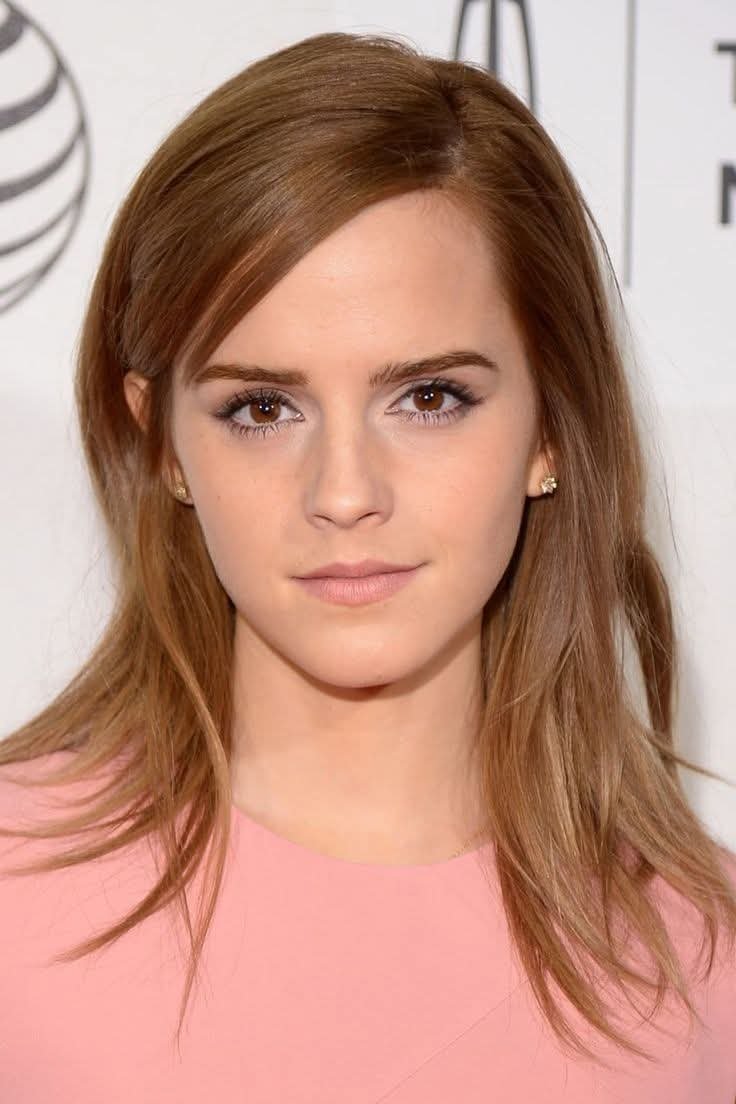 3zoz5TZQ Emma Watson 02.jpg